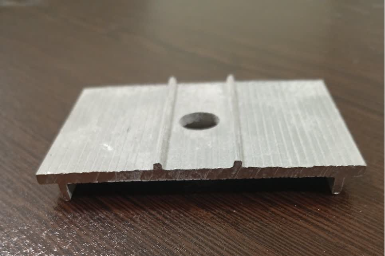 https://aluminiumcenter.ir/product/117/%D9%BE%DB%8C%D8%B4%D9%86%D9%88%DB%8C%D8%B3/